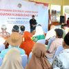Menteri Nusron Berpesan agar Warga Hati-Hati Jaga Sertipikat, Serahkan Sertipikat Hasil Konsolidasi Tanah Tutupan Jepang