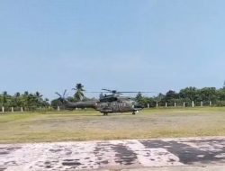 Inspeksi Final Jumat Besok, TNI AU Dan Pemda Haltim Uji Landing Heli Super Puma H-3213 Uji Coba Pendaratan di Lapangan Karpet Merah