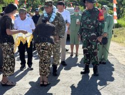 TMMD ke-129 Resmi Dibuka di Haltim, Bupati Ubaid: Program Ini Bukan Sekadar Infrastruktur, Tapi Penguat Kemanunggalan TNI dan Rakyat